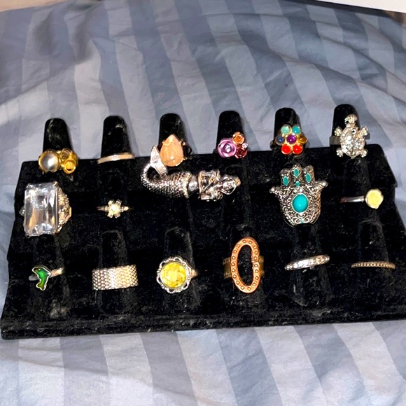 Jewelry Lots Of Inexpensive Costume Jewelry Rings Poshmark